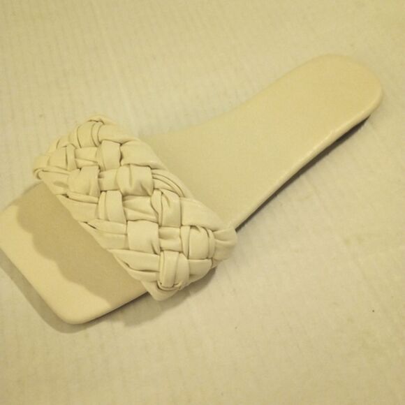 ✨NWOT white braided slides  - Picture 8 of 8